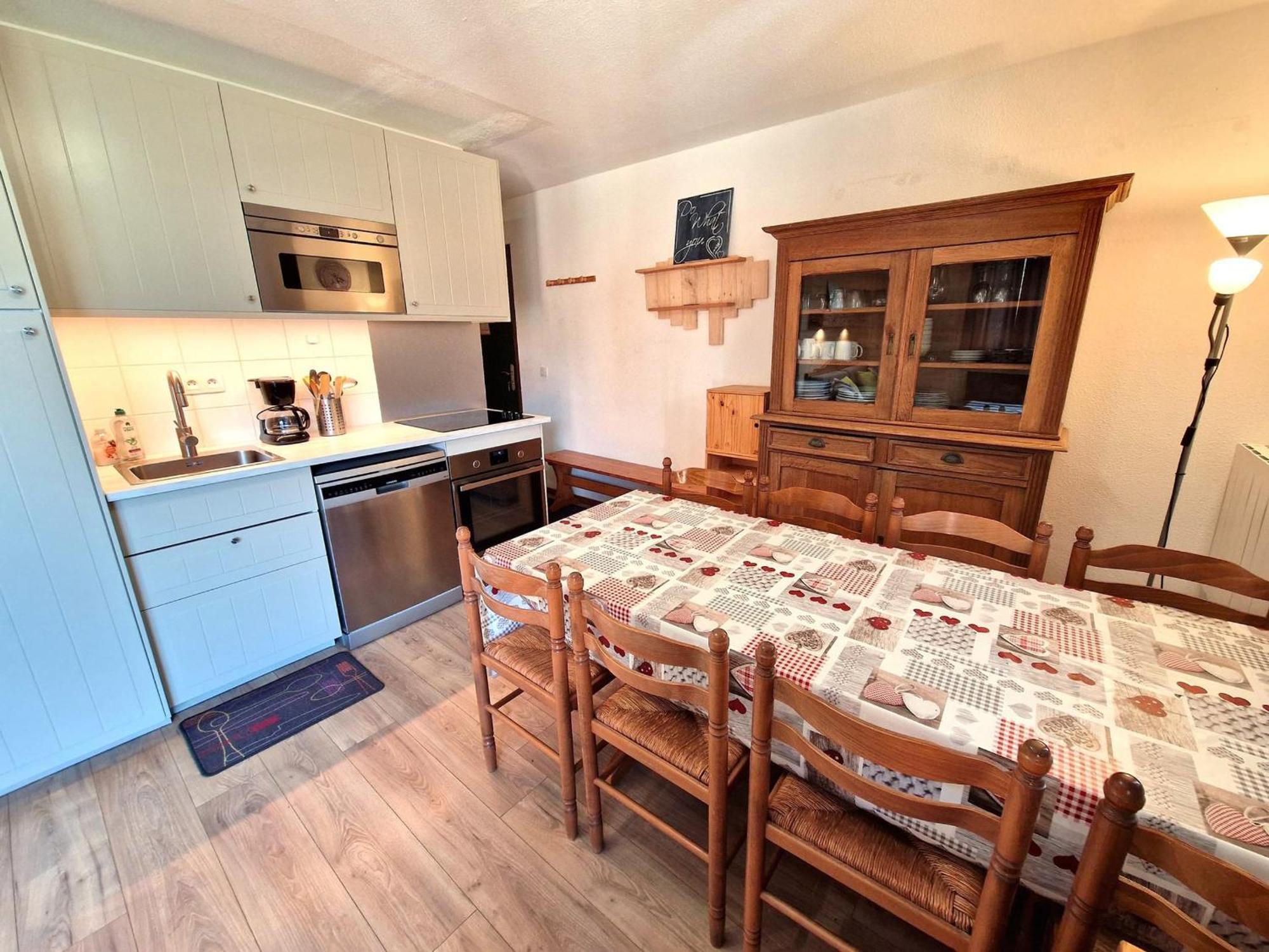 Bel 3 Chambres, 2 Salles De Bain A Valfrejus, 6/8 Personnes - Fr-1-265-170